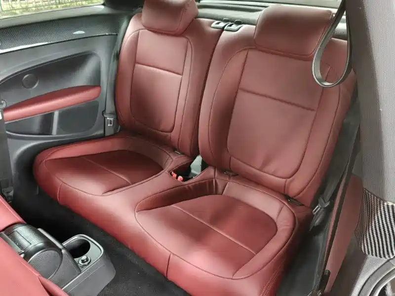 Volkswagen Beetle 2013 1.4TSI Fashion Edition фото 8
