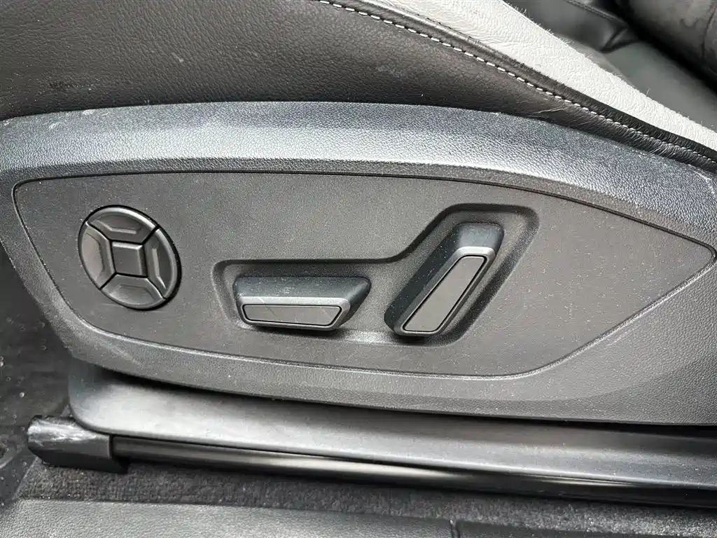 Audi Q3 2021 35 TFSI Fashion Sport фото 18