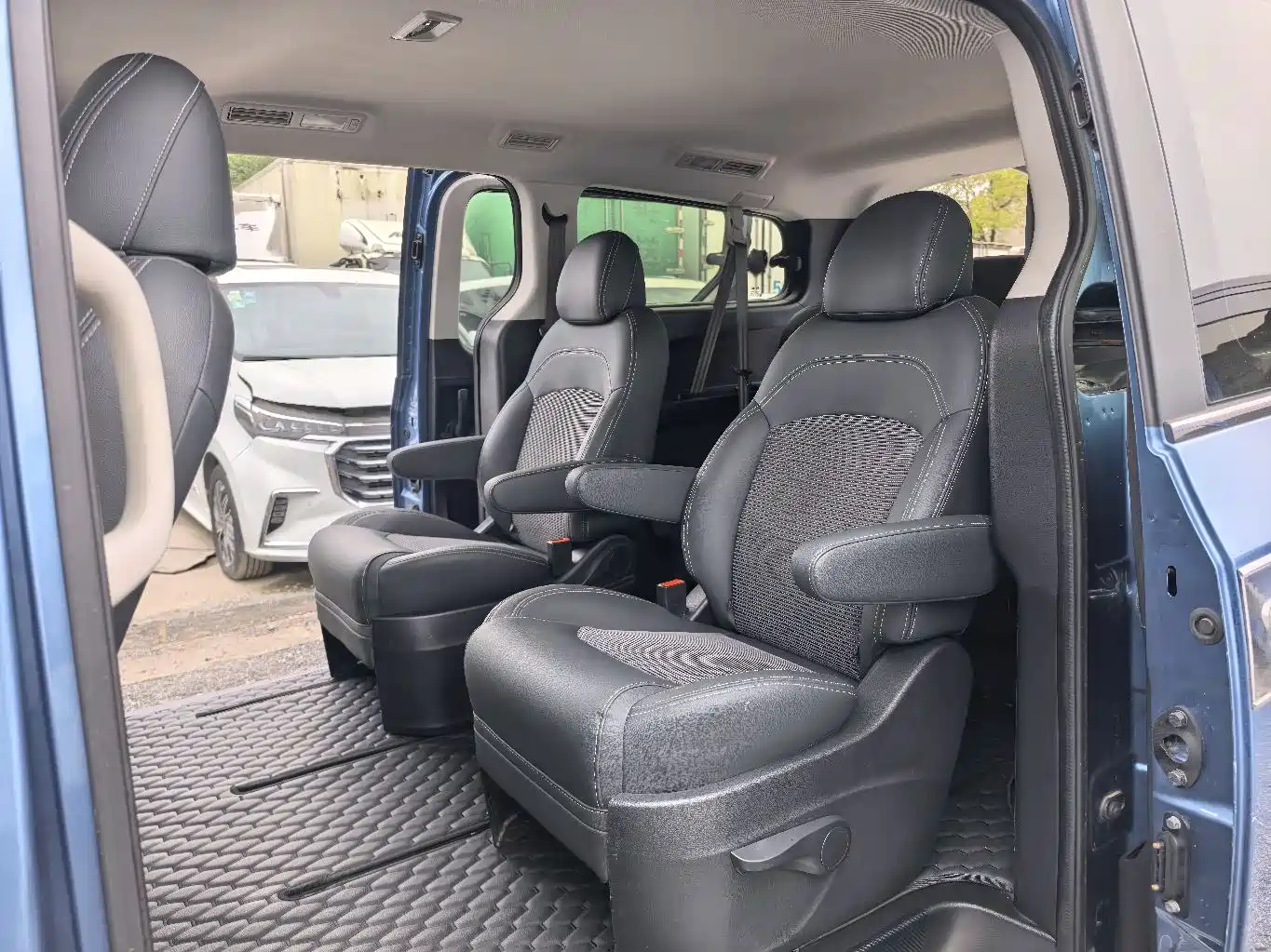 SAIC MAXUS CHASE G10