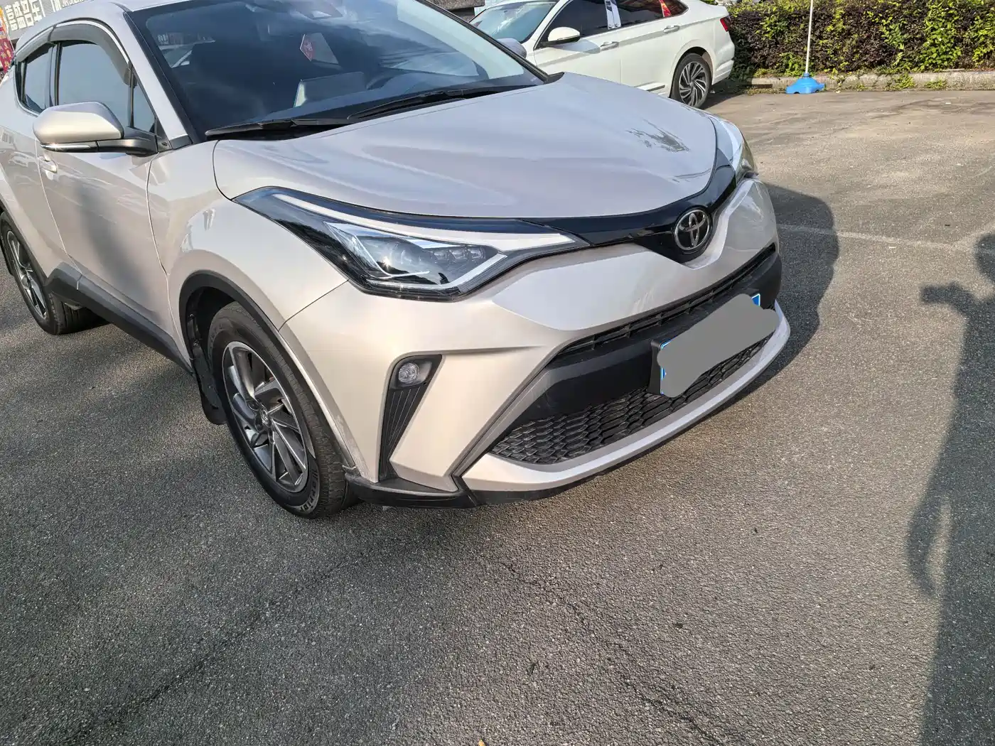 Toyota C-HR 2022 2.0L Leading Edition фото 3
