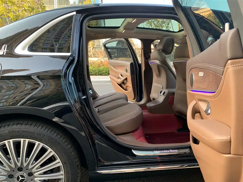 Mercedes-Benz E-Class 2023 E 300 L Fashion фото 14