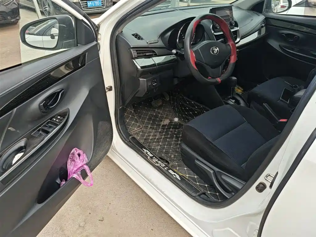 Toyota YARiS L Zhi Xiang 2020 1.5L CVT Leading Edition фото 16