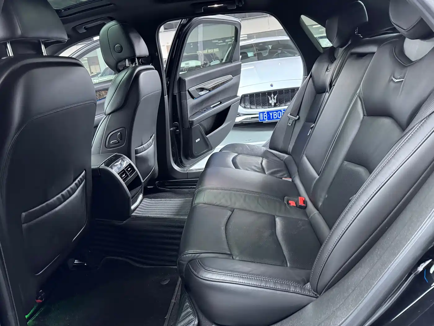 Cadillac CT6 2021 28T Luxury фото 16