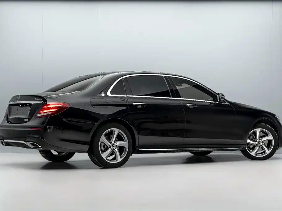 Mercedes-Benz E-Class 2020 E 260 L Sport 4MATIC фото 5