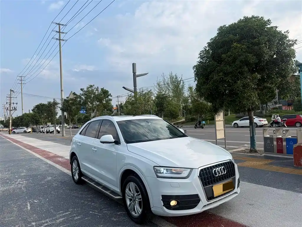 Audi Q3 2013 35 TFSI Progressive фото 2