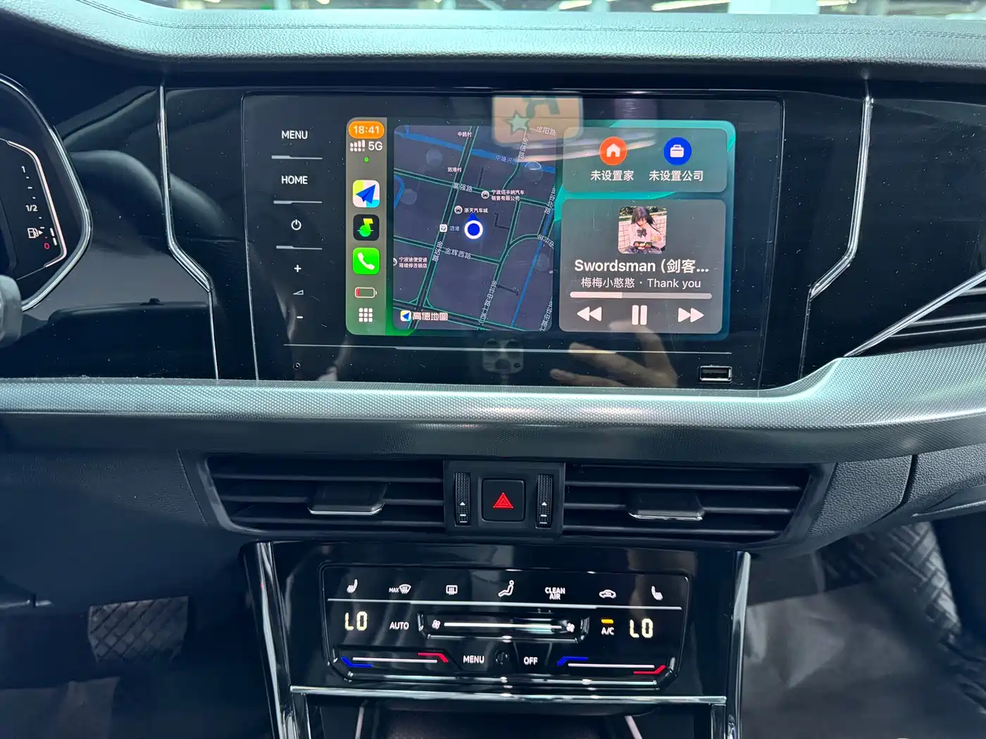 Volkswagen Passat 2023 330TSI Elite Edition фото 8