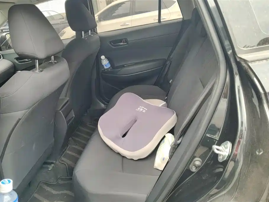 Toyota Corolla Cross 2023 2.0L Pioneer Edition фото 11