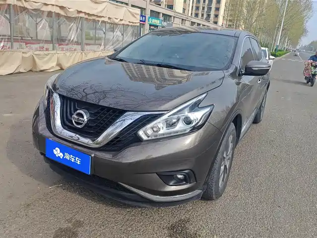 NISSAN LOULAN