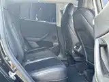 Photo 11 - Tesla Model Y