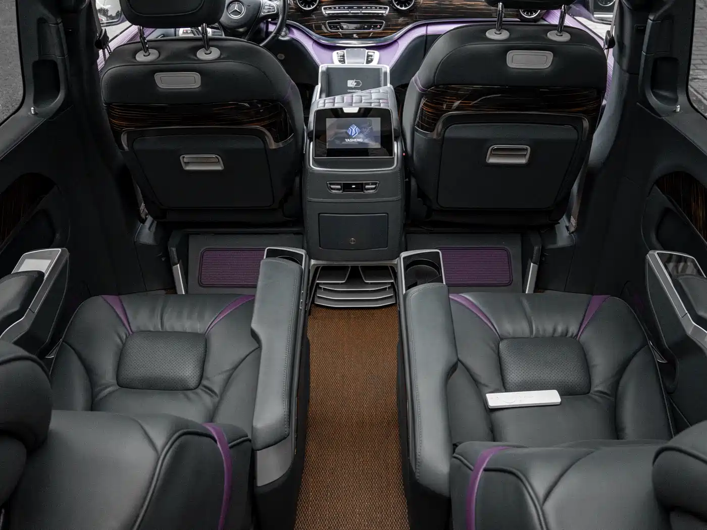 Mercedes-Benz V-Class 2022 V 260 L Long Wheelbase Luxury Edition фото 16