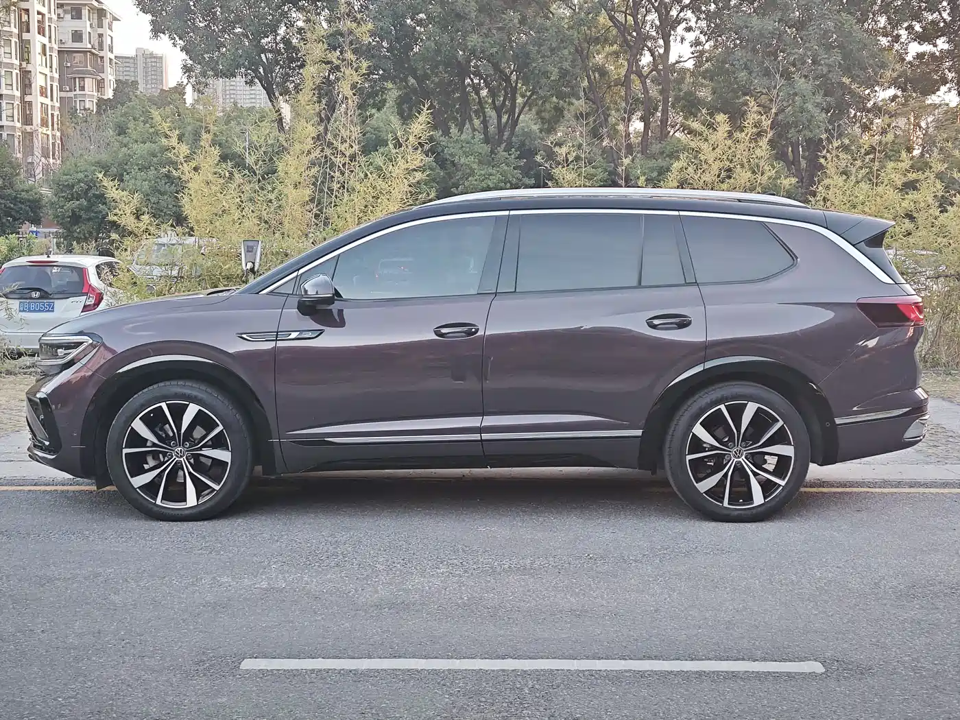 Volkswagen Talagon 2021 380TSI 4WD R-Line Explorer Edition фото 3