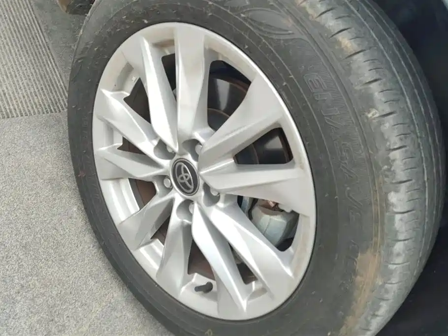 Toyota Corolla Cross 2023 2.0L Pioneer Edition фото 6