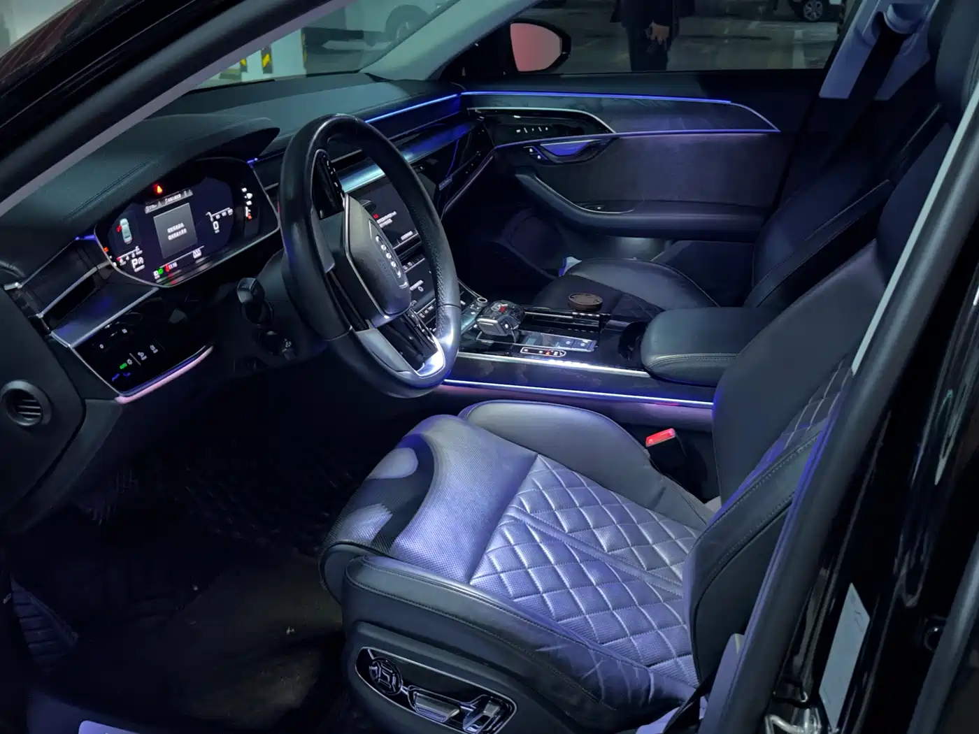 Audi A8 2021 A8L 50 TFSI quattro Comfort фото 4