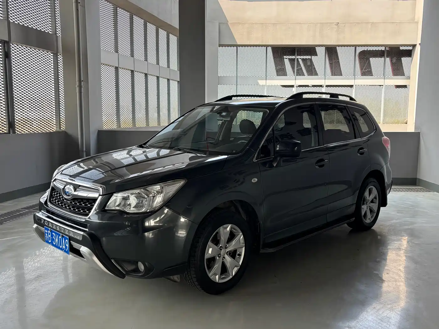 Subaru Forester 2013 2.5i Automatic Elite Edition фото 2