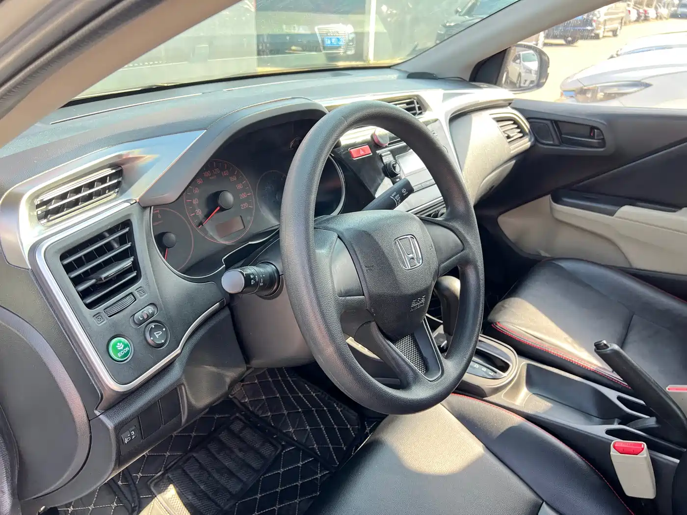 Honda City 2016 2015 1.5L CVT Luxury