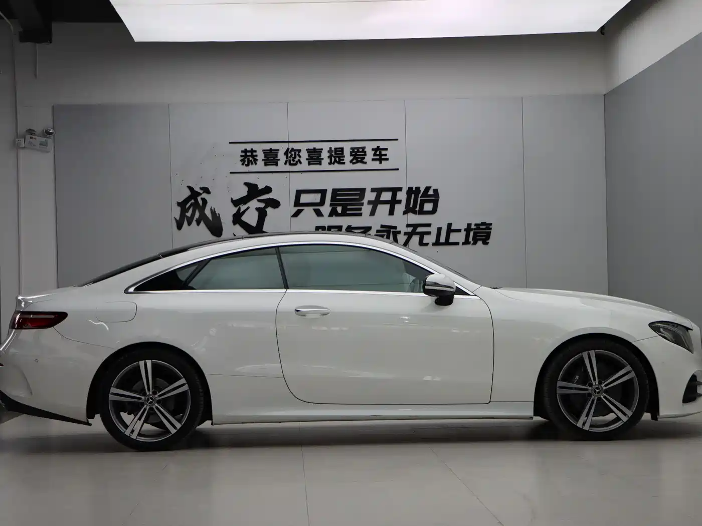 Mercedes-Benz E-Class (Import) 2017 E 200 Coupe фото 8
