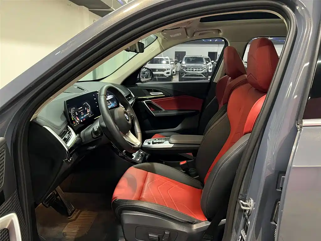 BMW X1 2023 sDrive20Li X Design Package фото 9