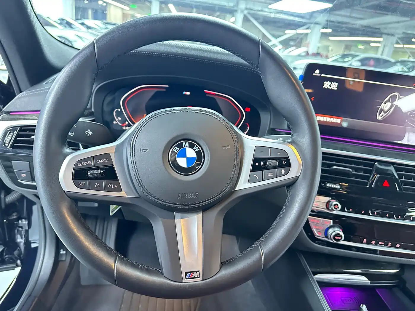 BMW 5 Series 2022 525Li M Sport Package фото 7
