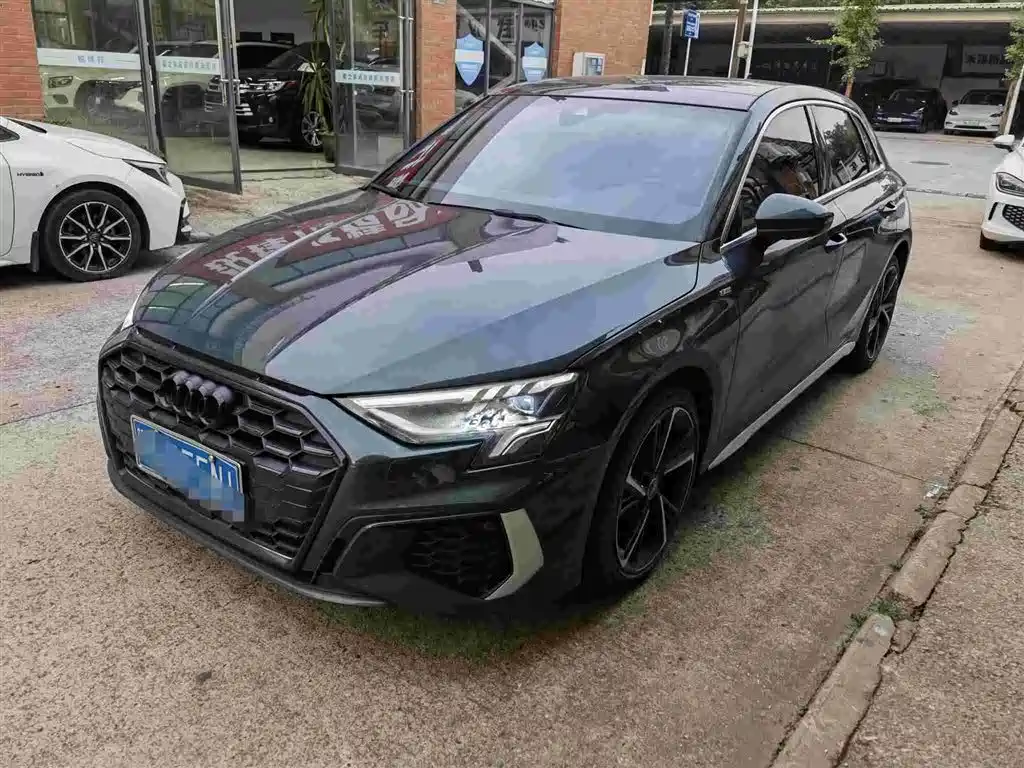 Audi A3 2021 Sportback 35 TFSI Fashion Sport