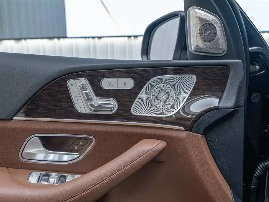 Mercedes-Benz GLE 2025 GLE 350 4MATIC Fashion фото 22