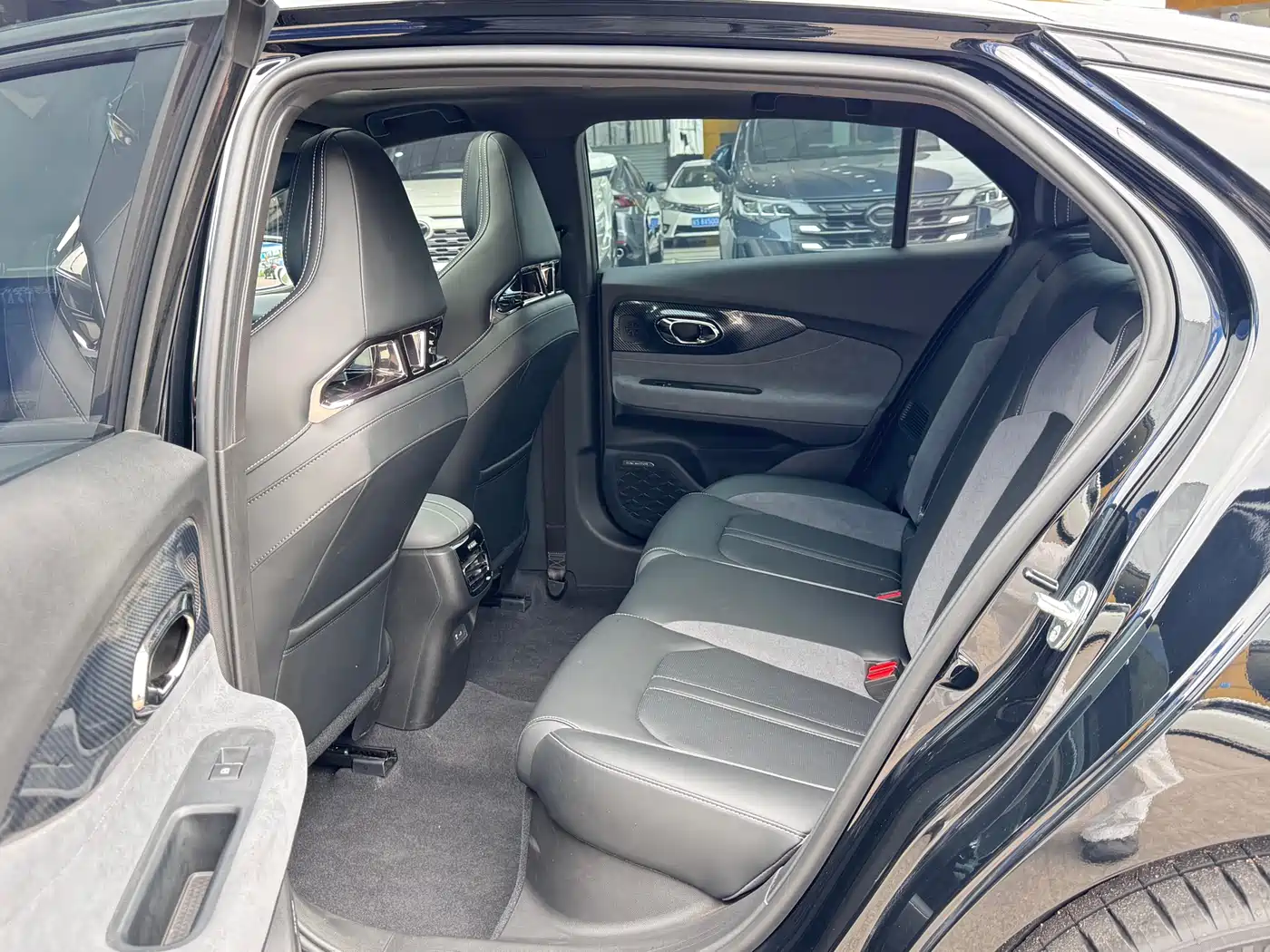 GAC Trumpchi Trumpchi Emkoo 2023 400T Automatic R PRO фото 5