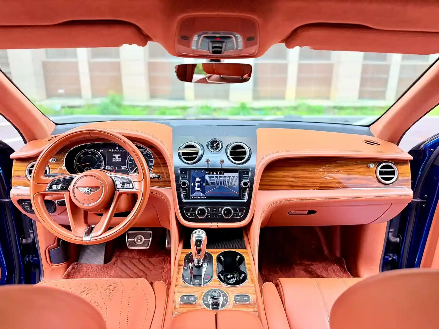 Bentley Bentayga 2018 4.0T V8 фото 5
