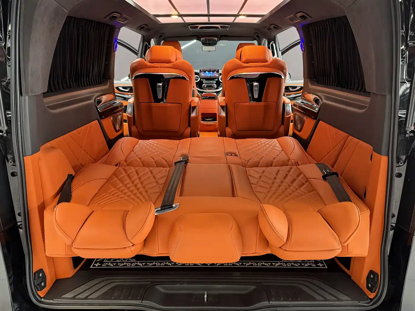 Mercedes-Benz Vito 2021 2.0T Business Edition 7-seater фото 13