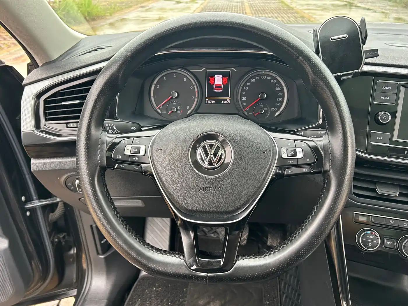 Volkswagen Tayron 2019 Expedition 280TSI 2WD Luxury (China VI) фото 10