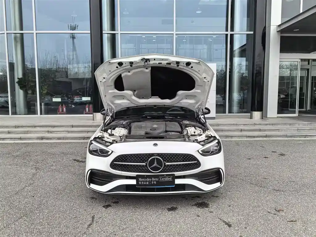 Mercedes-Benz C-Class 2025 C 260 L Night Sport Edition фото 3