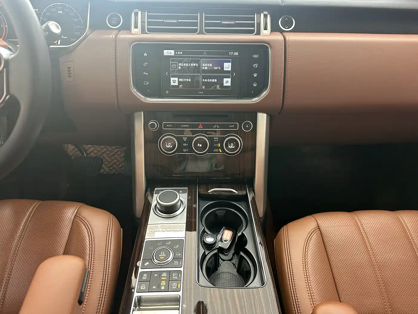 Land Rover Range Rover 2015 3.0 TDV6 Vogue фото 20