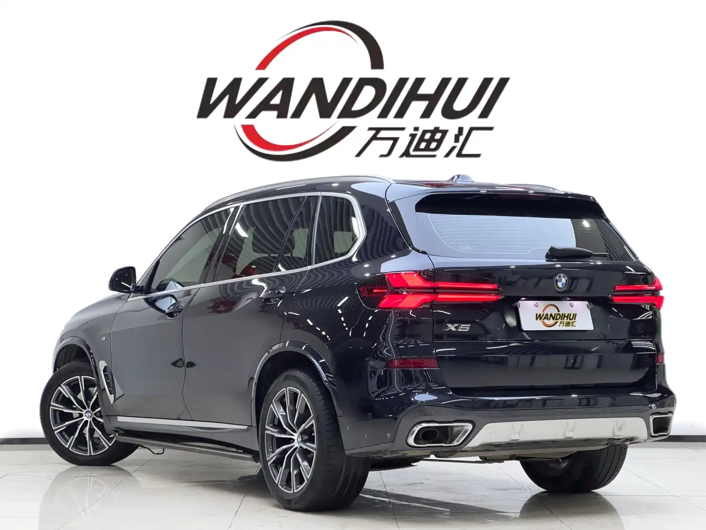 BMW X5 2023 xDrive 30Li M Sport Package фото 6