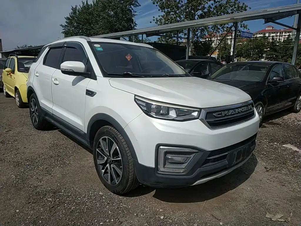Фото 4 - Changan CS55