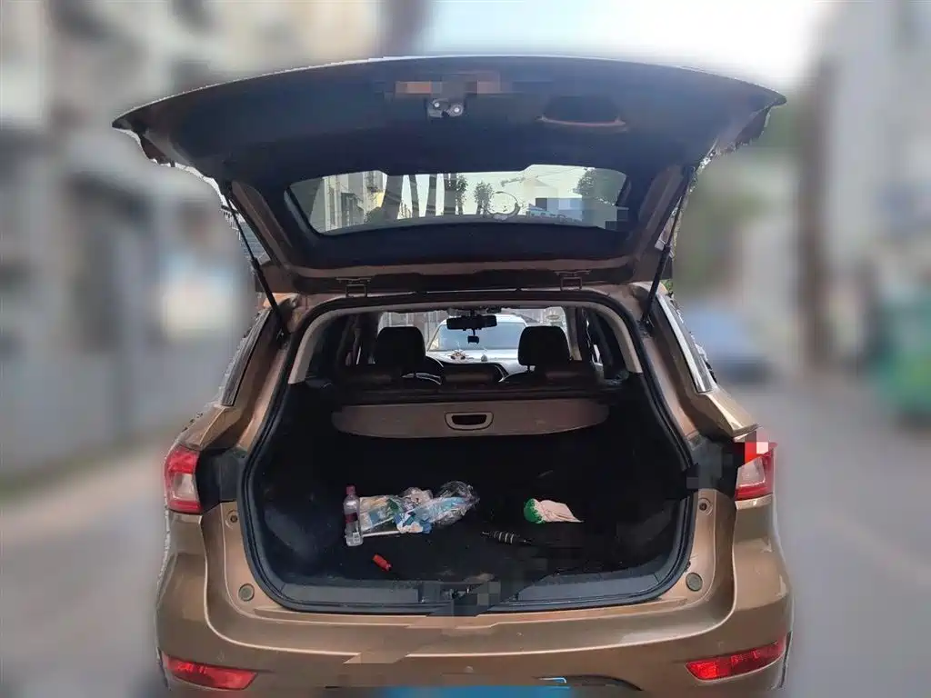 GAC Trumpchi Trumpchi GS4 2017 235T Manual 2WD Luxury фото 10