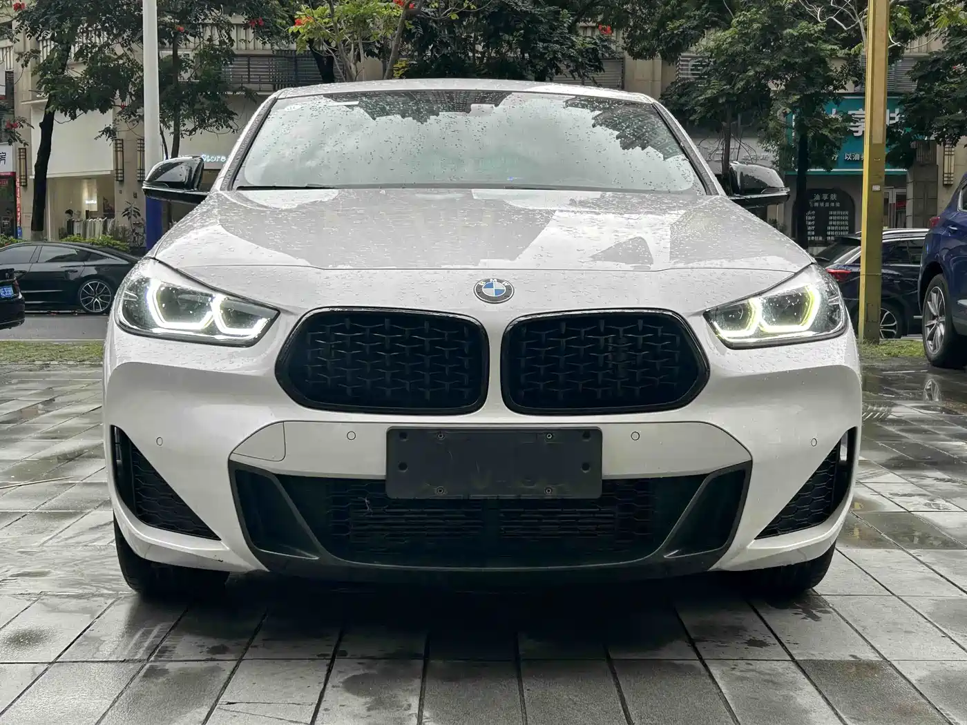 BMW X2 2023 sDrive25i M Sport Shadow Edition фото 2
