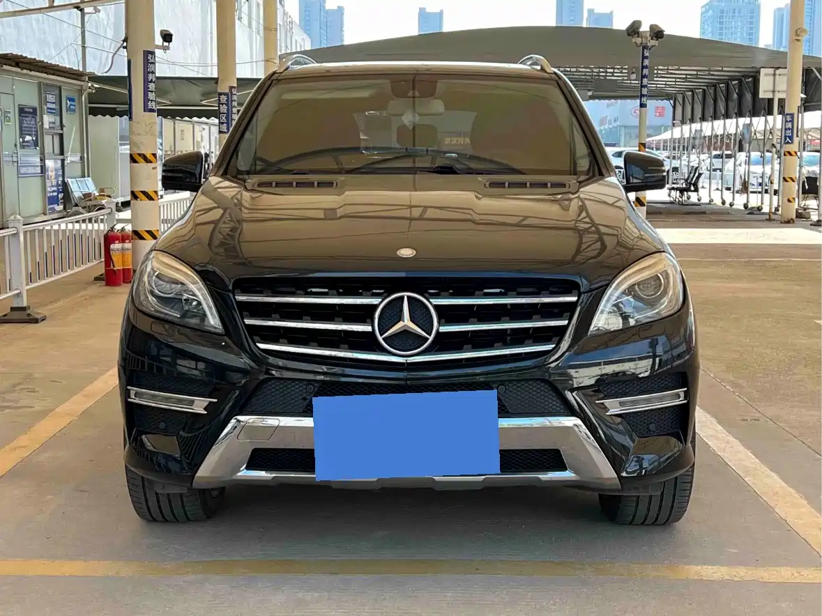 Mercedes-Benz M-Class 2014 ML 320 4MATIC фото 2