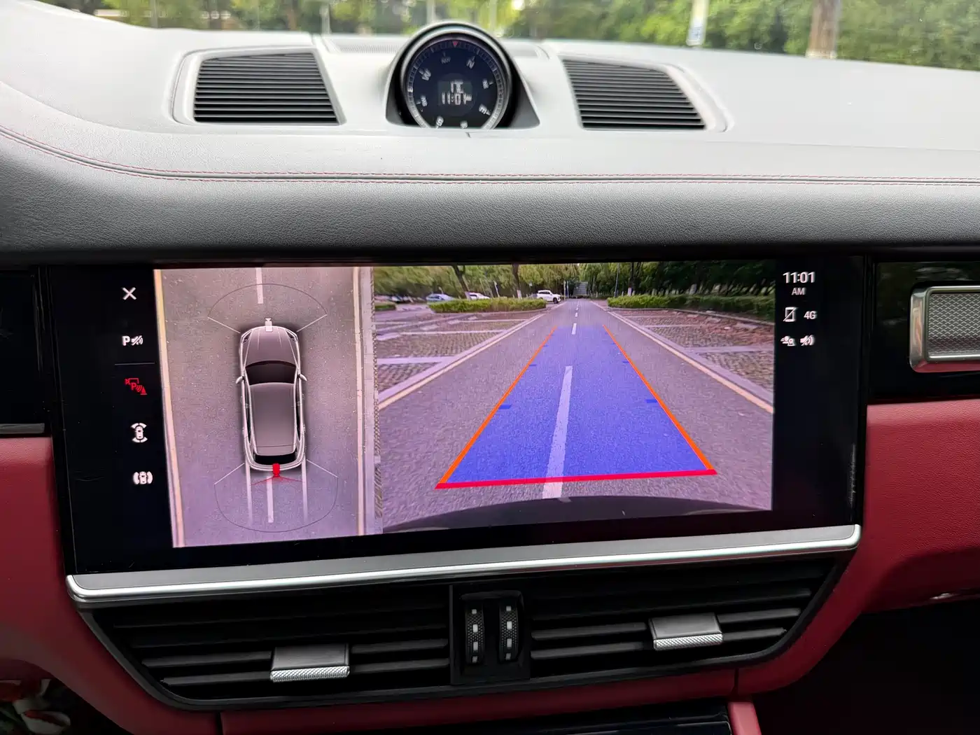 Porsche Cayenne New Energy 2022 Cayenne E-Hybrid 2.0T Platinum Edition фото 16