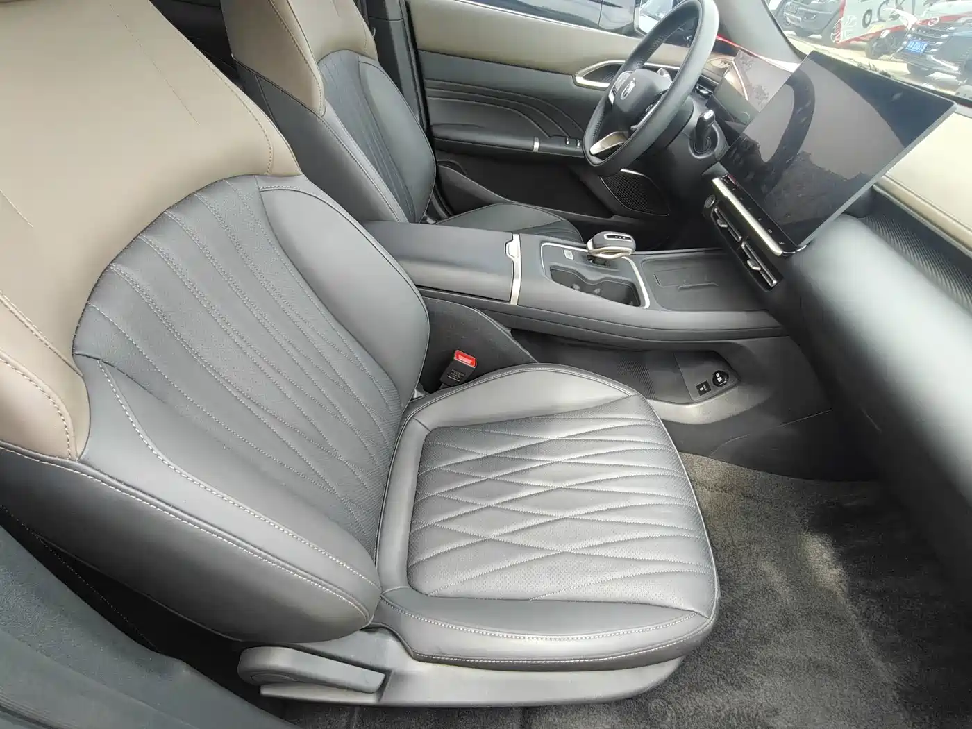 Changan Eado 2025 2025 Blue Whale 1.5T 500Bar Premium
