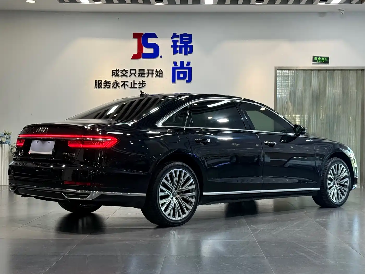 Audi A8 2021 A8L 50 TFSI quattro Comfort фото 3