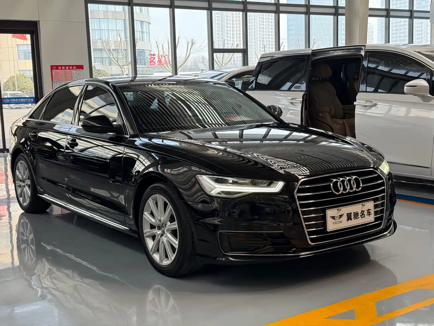 Audi A6L 2018 30th Anniversary TFSI Progressive фото 3