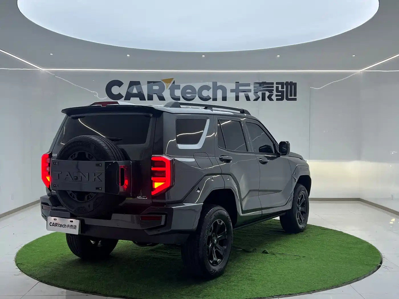 Tank 400 New Energy 2024 Hi4-T Off-Road Edition фото 4