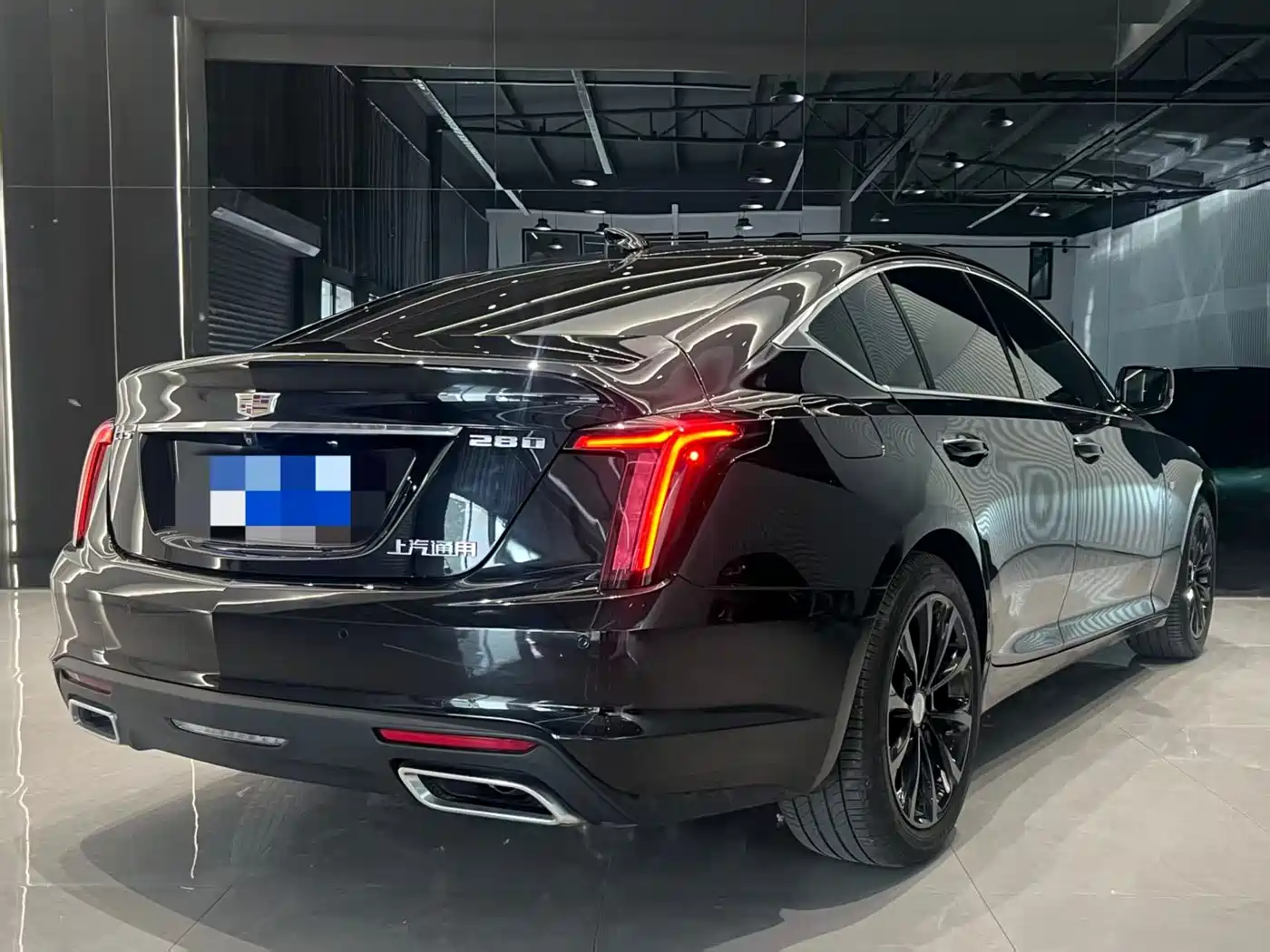 Cadillac CT5 2023 28T Luxury Style (Standard Edition) фото 5