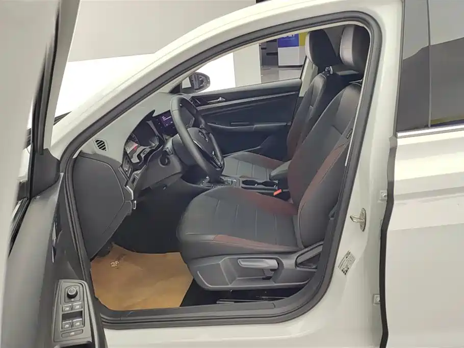 Volkswagen Bora 2021 1.5L Automatic Comfort Smart Edition фото 9