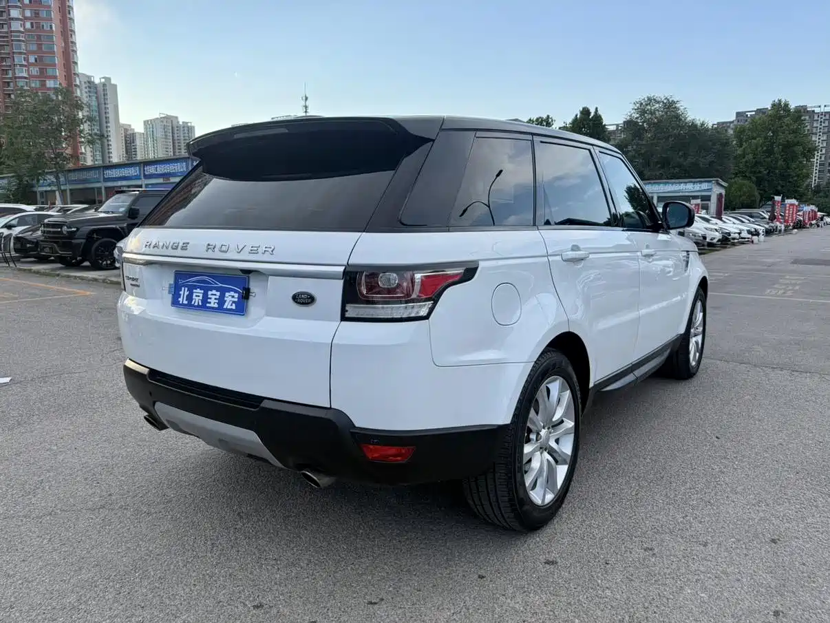 Land Rover Range Rover Sport 2014 3.0 SC V6 HSE фото 14