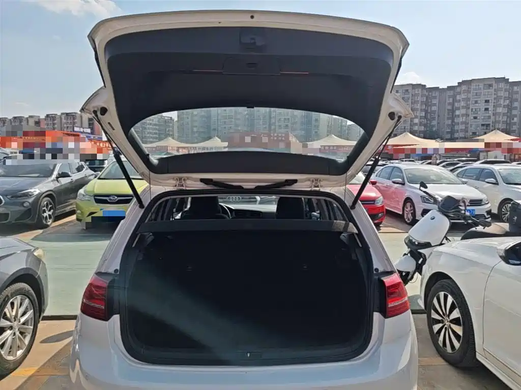 Volkswagen Golf 2015 1.4TSI Automatic Comfort фото 19