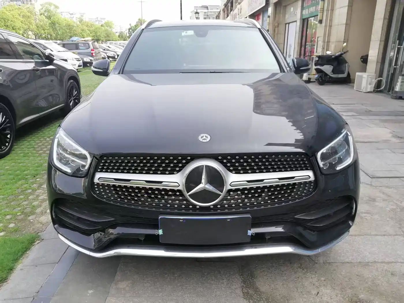 Mercedes-Benz GLC 2020 GLC 260 L 4MATIC Luxury фото 2