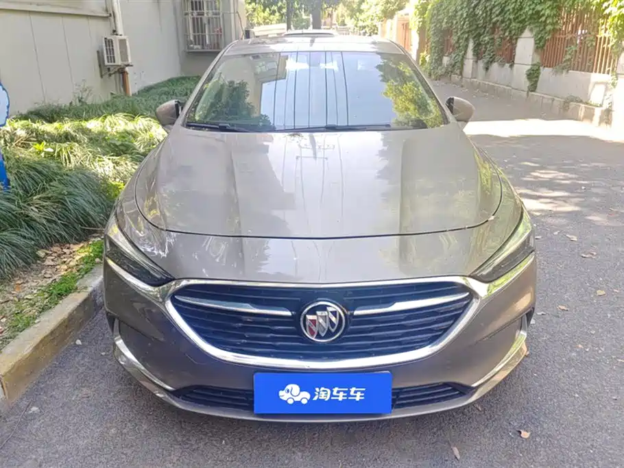 Buick LaCrosse 2019 28T Luxury Edition фото 2