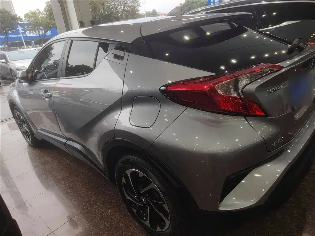 Toyota IZOA 2018 2.0L Speed Edition China VI фото 5