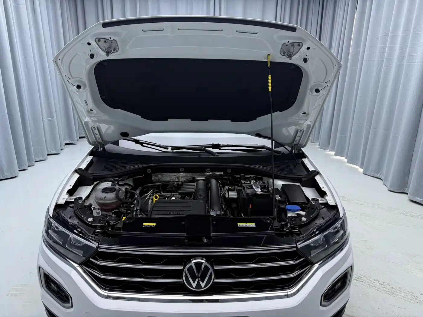Volkswagen T-ROC 2022 280TSI DSG 2WD Comfort PLUS фото 8