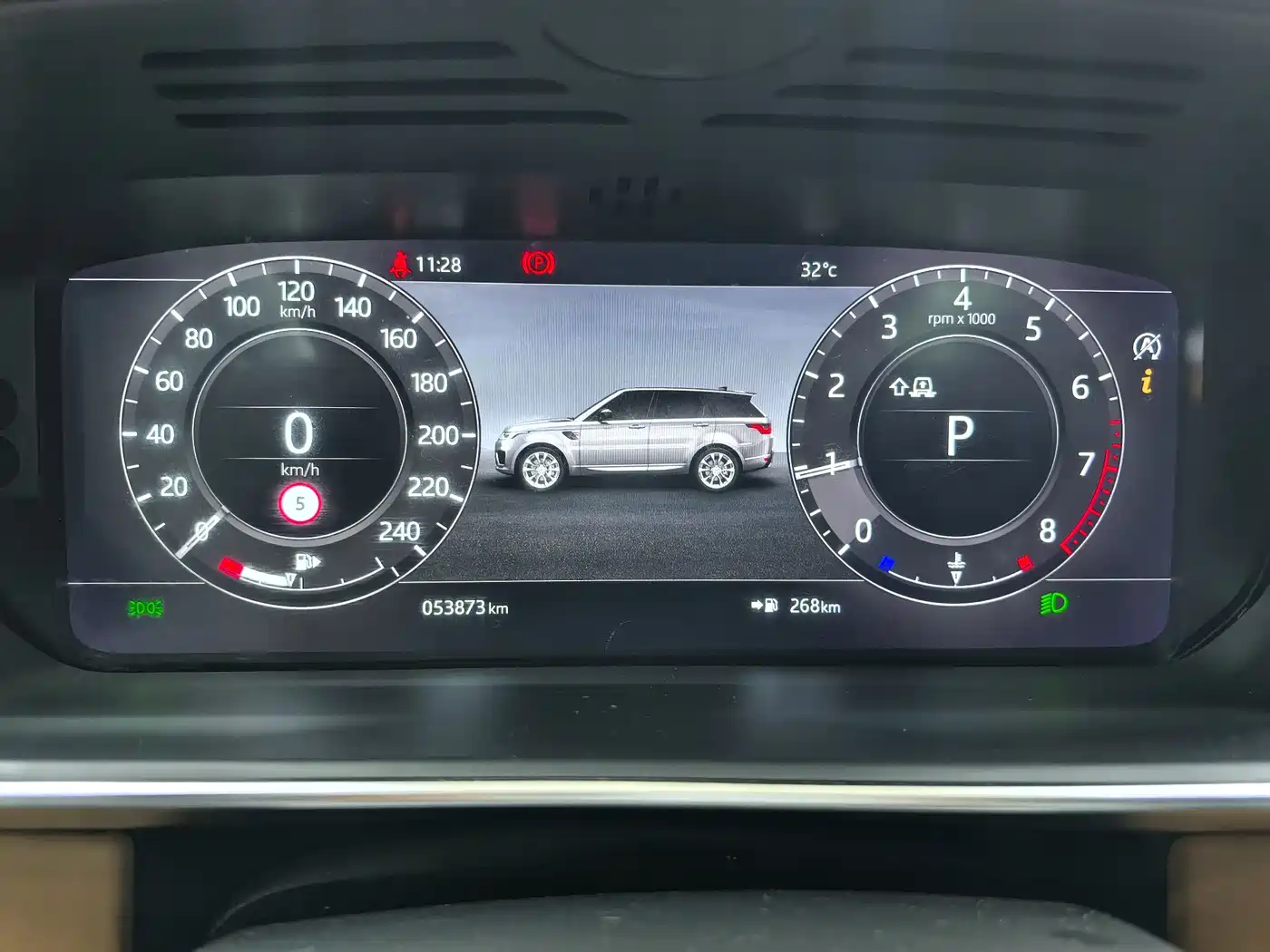Land Rover Range Rover Sport 2022 3.0 L6 Gloss Black Edition фото 20