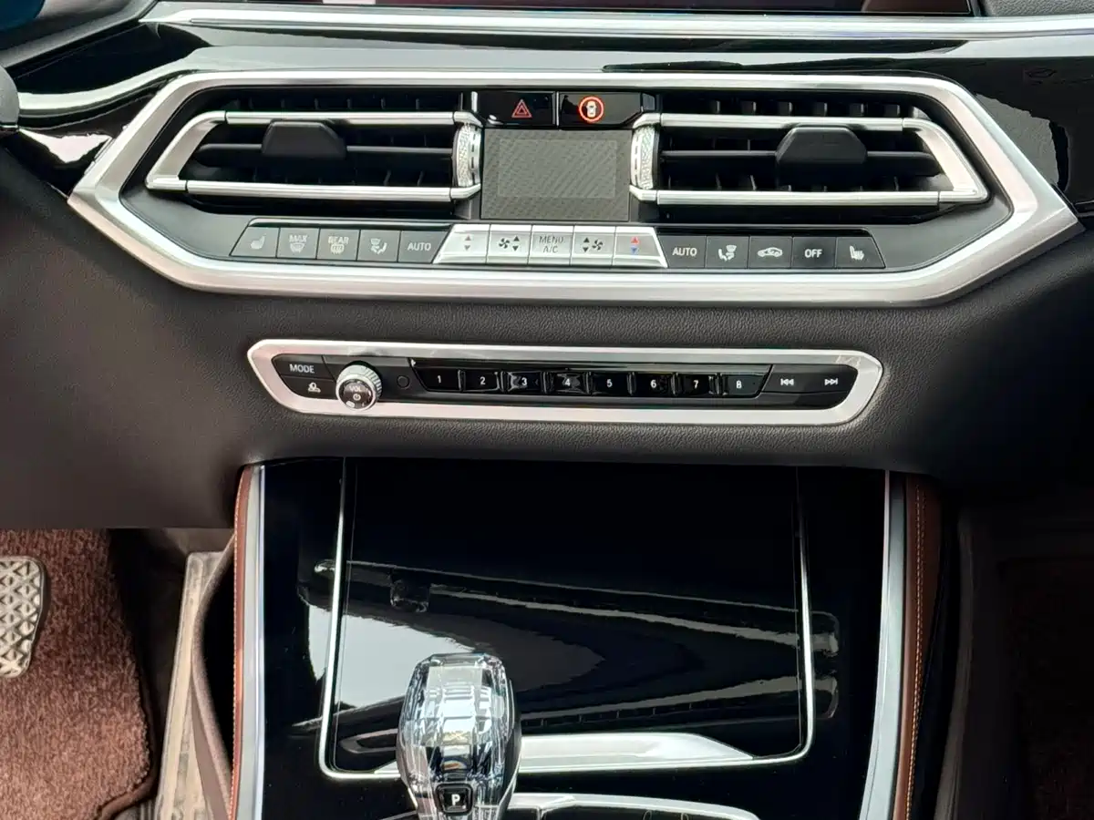BMW X5 (Import) 2020 xDrive40i Premium M Sport Package фото 7